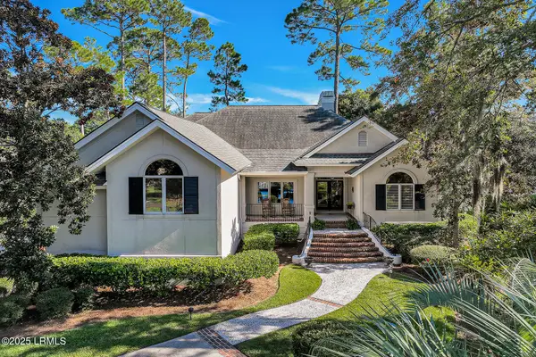 21 Strawberry Hill Road, Hilton Head Island, SC 29928
