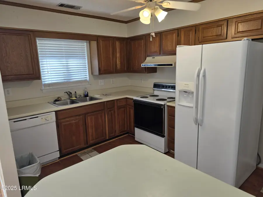 18 Middle Road, Beaufort, SC 29907 - Image #3