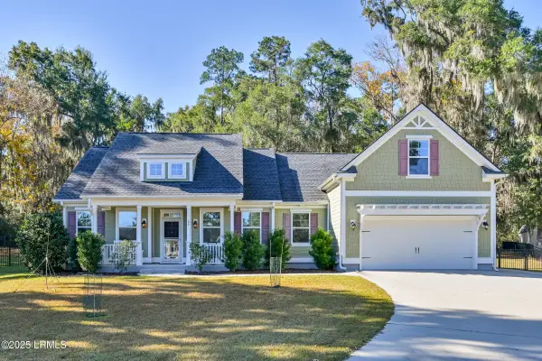 20 Sand Piper Drive, Beaufort, SC 29907