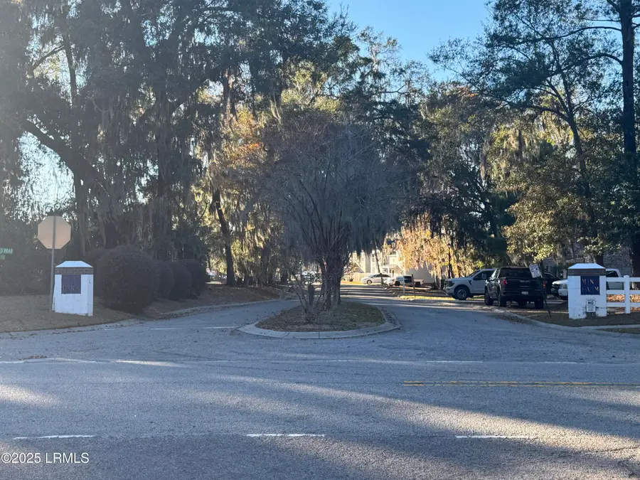 75 Wintergreen Drive, Beaufort, SC 29906 - Image #2