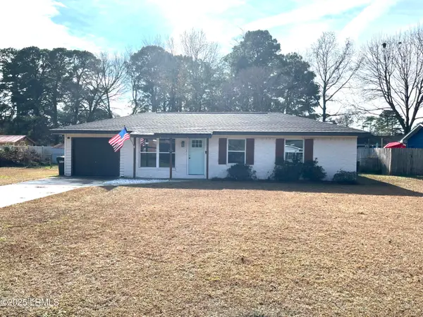 4340 Pinewood Circle, Beaufort, SC 29906