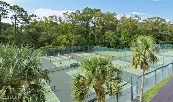 40 Folly Field Road #A17, Hilton Head Island, SC 29928