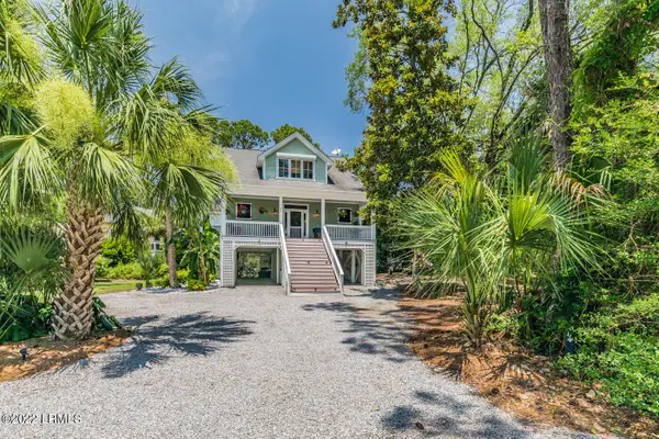 35 Lakeview Lane, Harbor Island, SC 29920