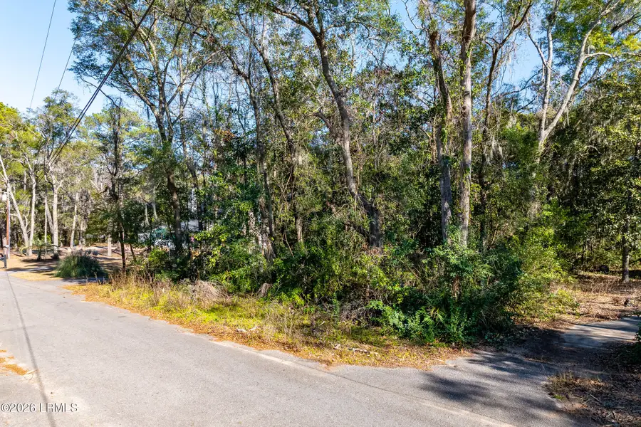 32 Ashley Drive, Beaufort, SC 29907 - Image #2