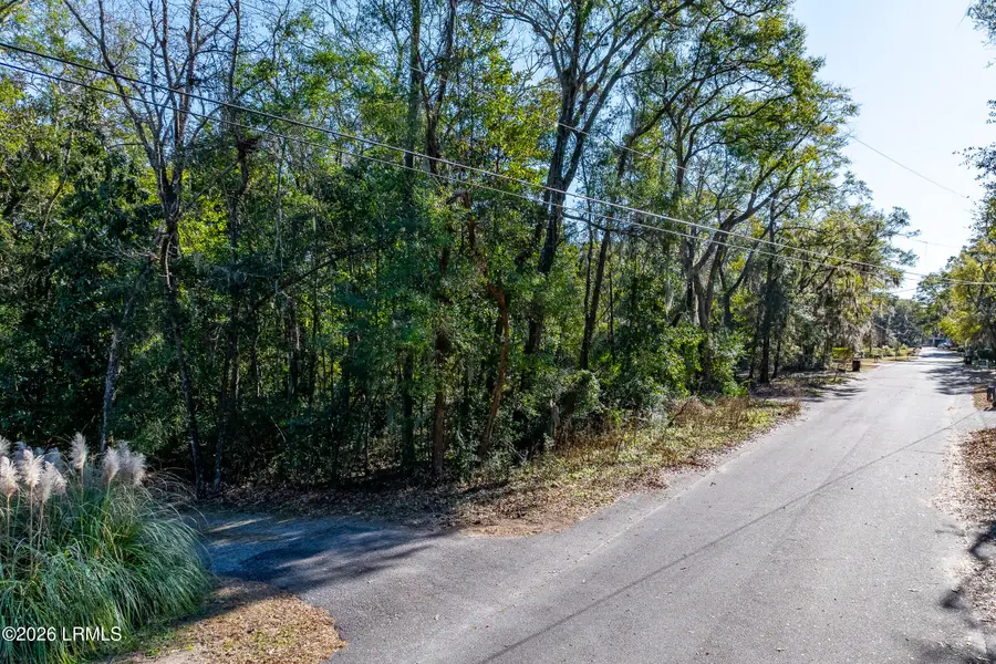 32 Ashley Drive, Beaufort, SC 29907 - Image #3