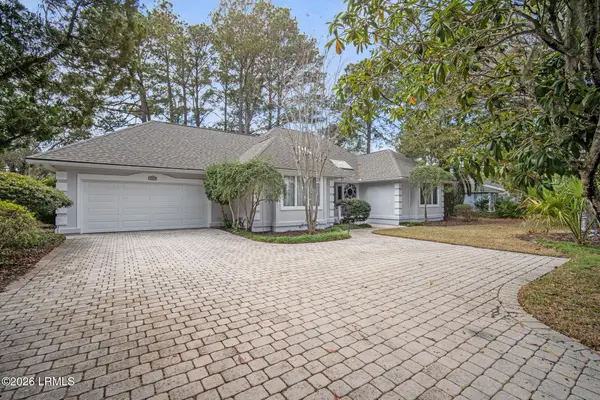 754 Island Circle E, St. Helena Island, SC 29920