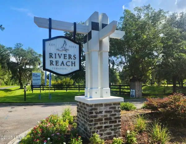 1082 Settings Drive E, Yemassee, SC 29945