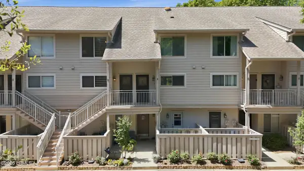 15 Deallyon Avenue #9, Hilton Head Island, SC 29928