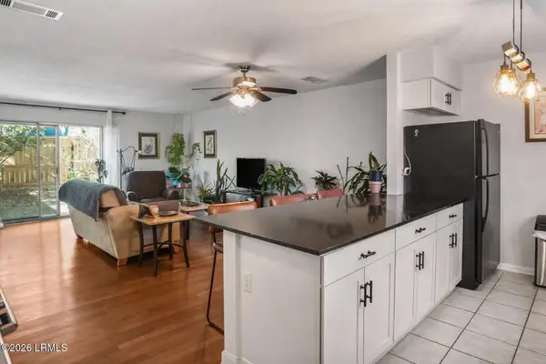 900 Brotherhood Road #B2, Beaufort, SC 29902