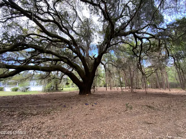 33 Pearl Harbor Lane, St. Helena Island, SC 29920