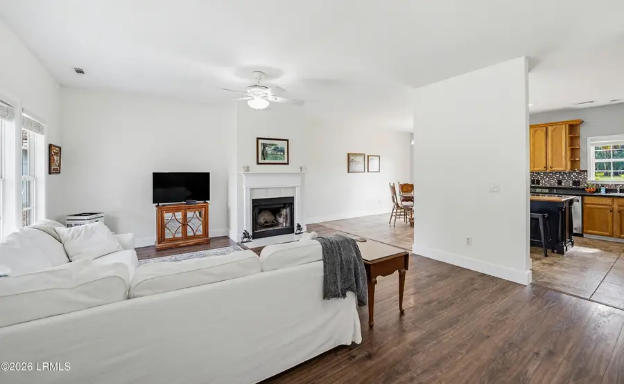 54 Tuscarora Avenue, Beaufort, SC 29907 - #2