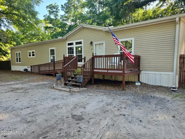 25 Billy Hill Road, Beaufort, SC 29906