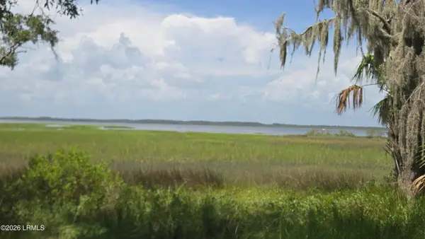 7 Turnstone Drive N, Beaufort, SC 29907