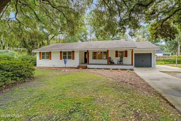8 Miller Drive W, Beaufort, SC 29907
