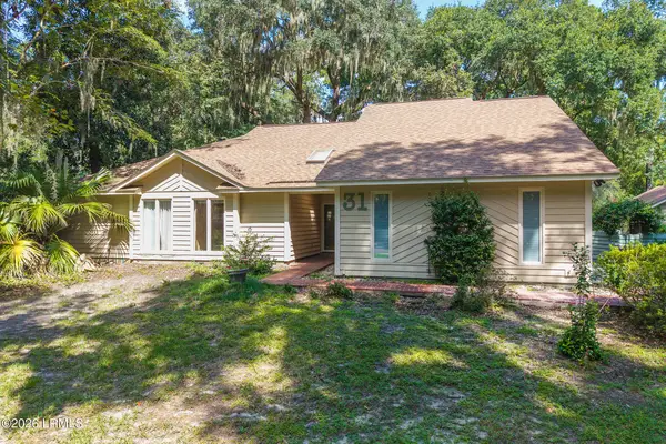 31 Chesterfield Lake Drive, Beaufort, SC 29906