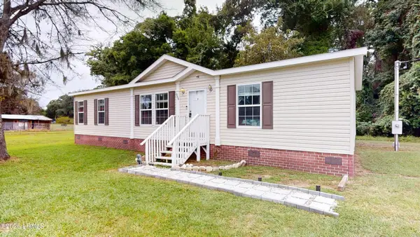 884 Seaside Road, St. Helena Island, SC 29920