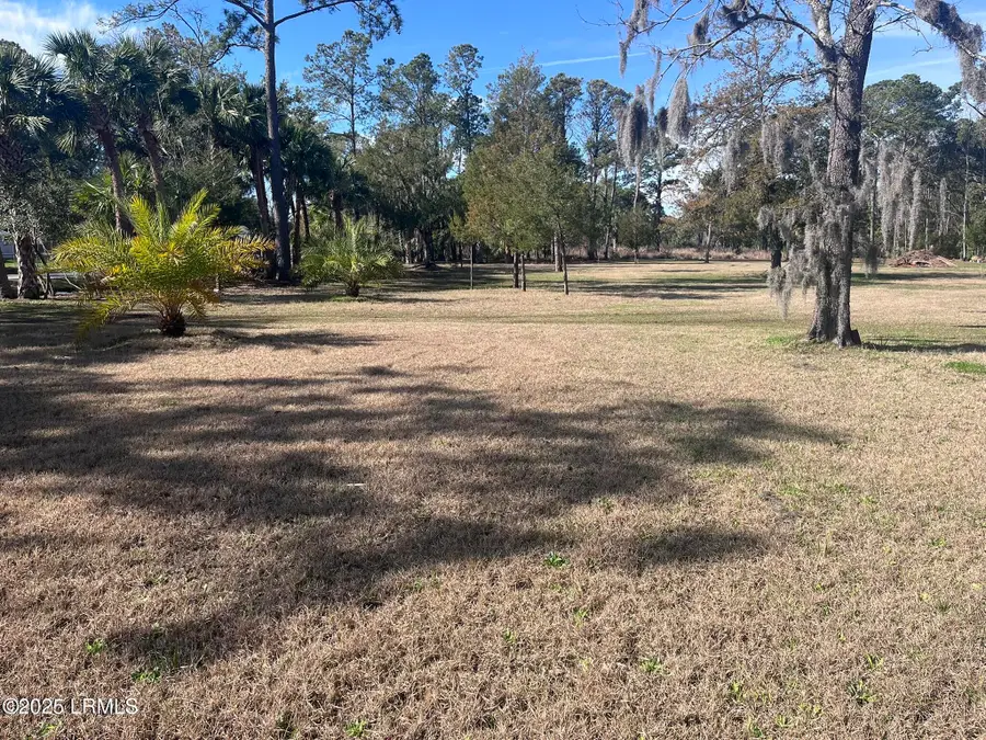 48 Meadowbrook Drive S, Beaufort, SC 29907 - #3