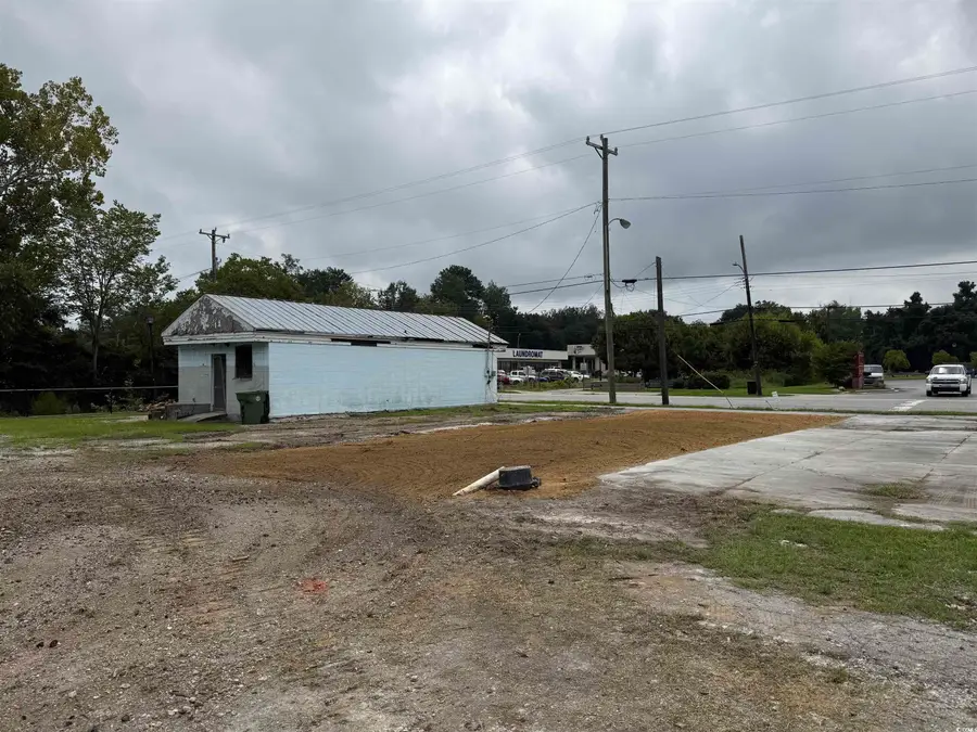 211 E Main St., Kingstree, SC 29556 - Image #2