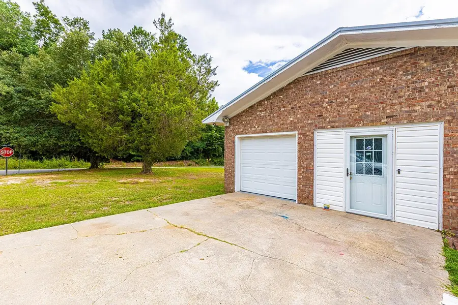 705 White Oak Dr., Johnsonville, SC 29555 - Image #2