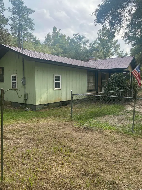 708 Grices Ferry Ct., Mullins, SC 29574