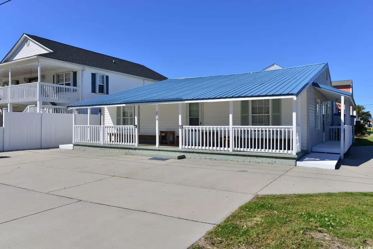 219 27th Ave. N, North Myrtle Beach, SC 29582 - Image #1