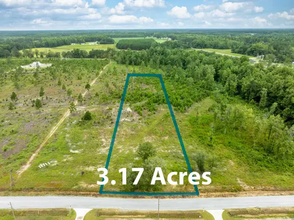 2708 Scarbrough Dr., Loris, SC 29569