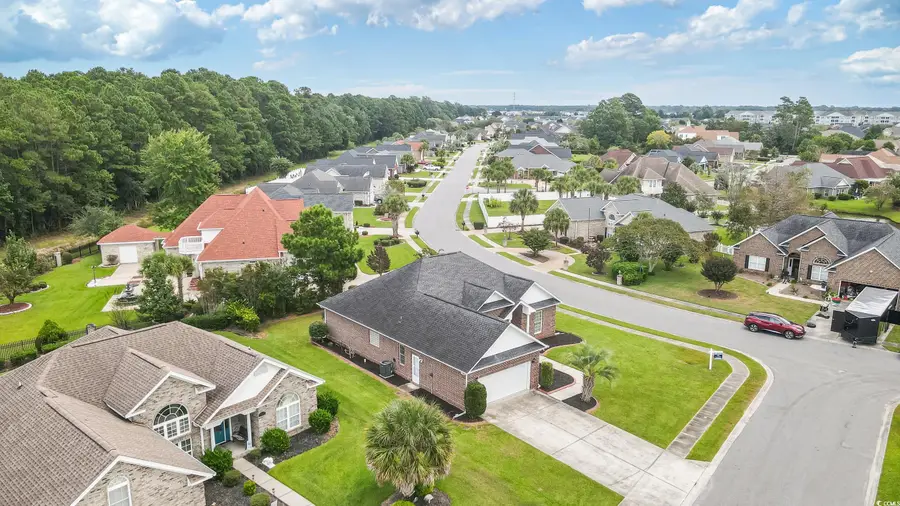 4050 Victoria Ct., Myrtle Beach, SC 29588 - #2