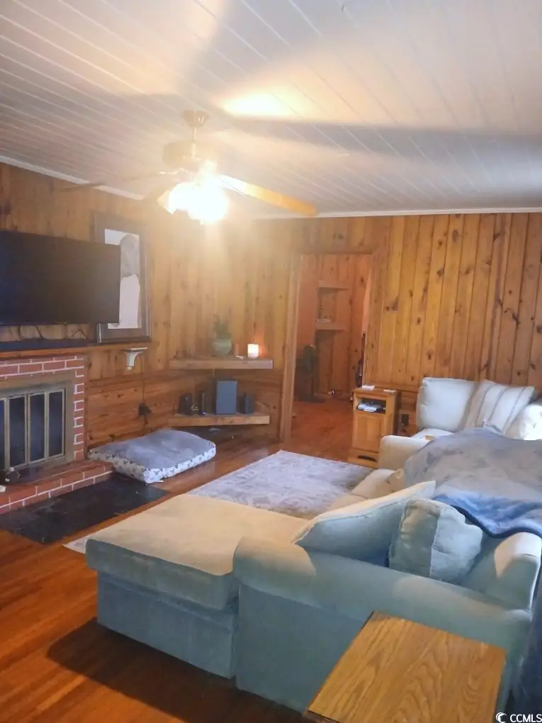 1025 Hunter Ave., North Myrtle Beach, SC 29582 - #3