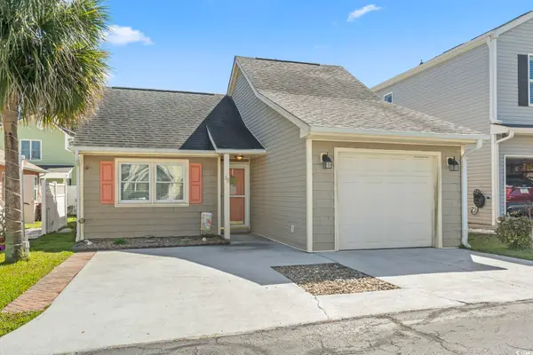 829 Palmwood Circle, North Myrtle Beach, SC 29582