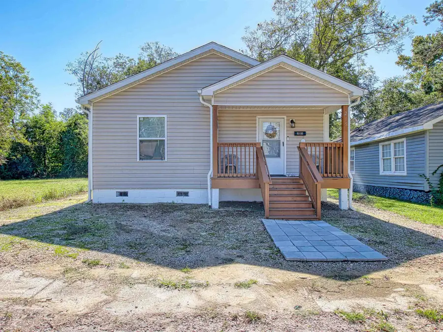 215 W James St., Mullins, SC 29574 - Image #2