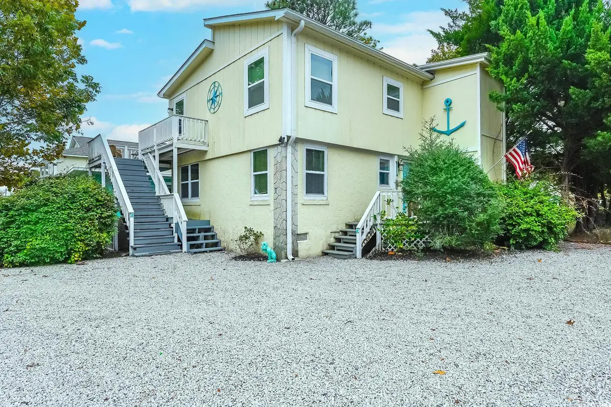 609 15th Ave. S, North Myrtle Beach, SC 29582 - Image #1