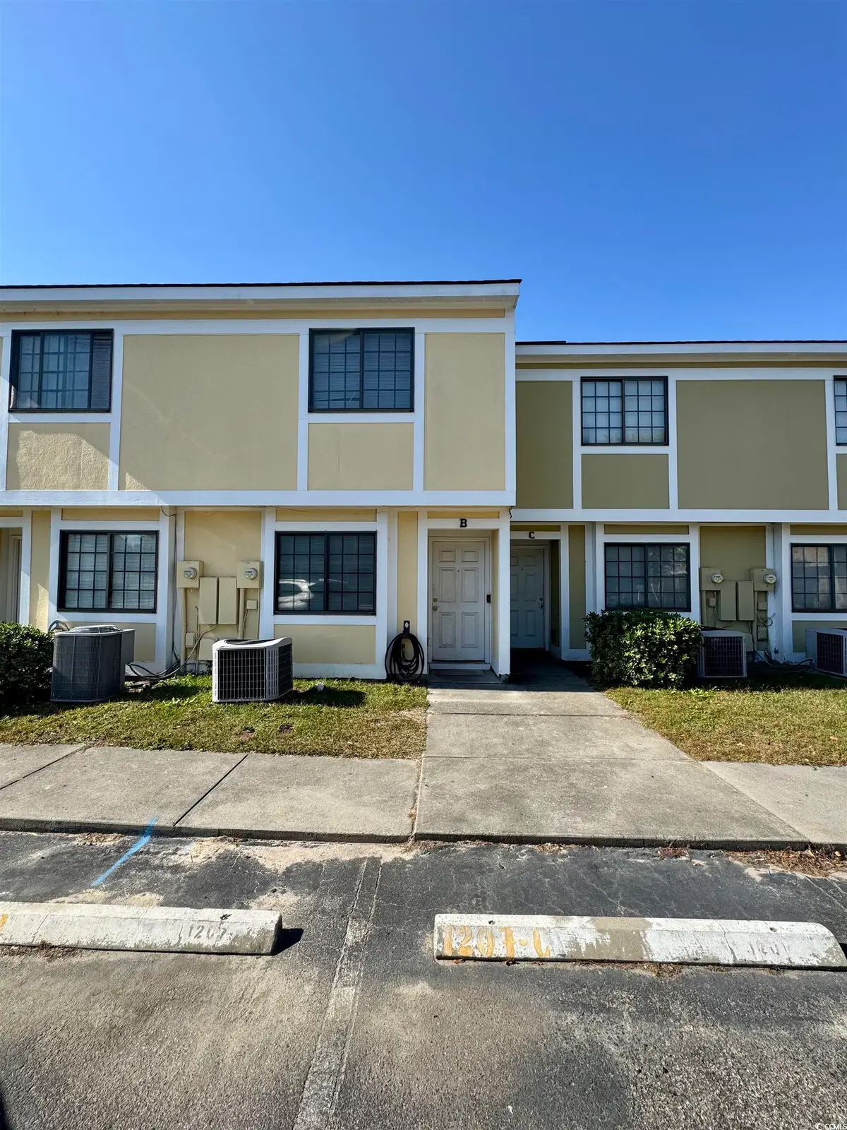 1207 Pinegrove Dr., Myrtle Beach, SC 29577 - #1