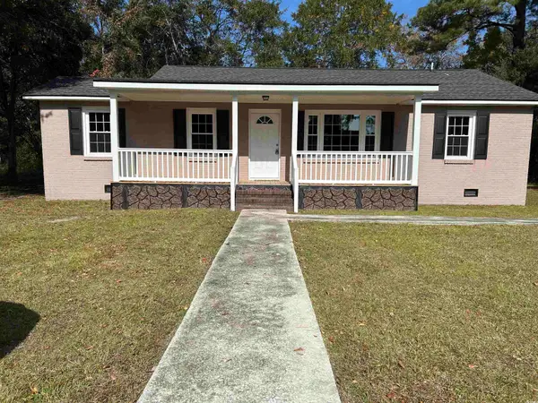 404 E Richardson Ave., Hemingway, SC 29554