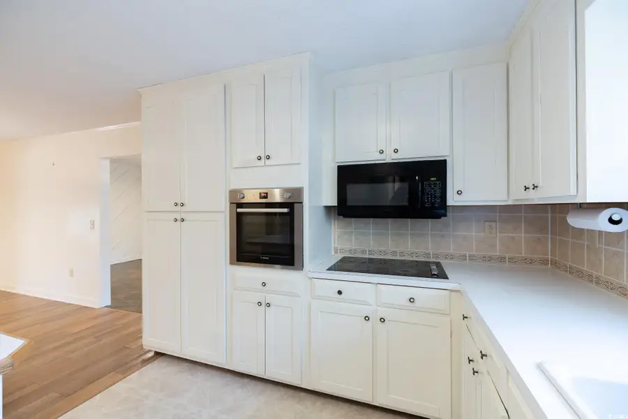 330 Hagley Dr., Pawleys Island, SC 29585 - #2