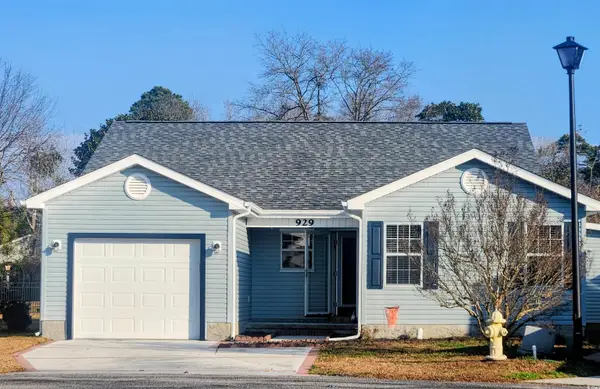 929 Woodberry Pl., Murrells Inlet, SC 29576
