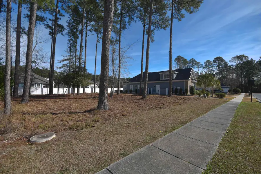 2816 Mcleod Ln., Myrtle Beach, SC 29588 - Image #2
