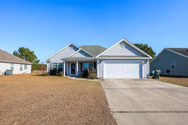 132 Blue Jacket Dr., Galivants Ferry, SC 29544