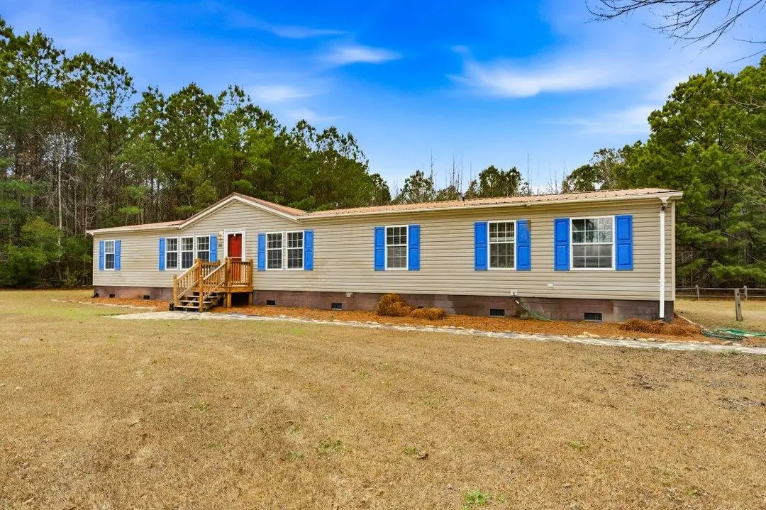 181 E V Rd., Loris, SC 29569 - #1