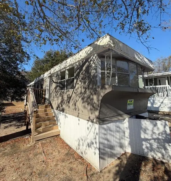 101 Dubbs Ave, West Columbia, SC 29169