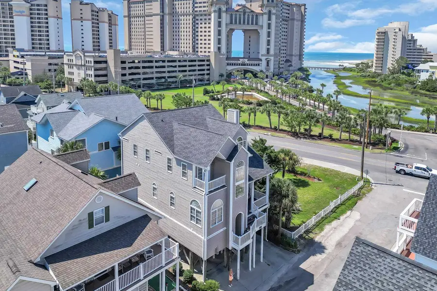 4725 Harmony Ln., North Myrtle Beach, SC 29582 - Image #2