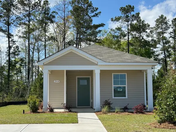 236 Ashworth Dr., Tabor City, NC 28463