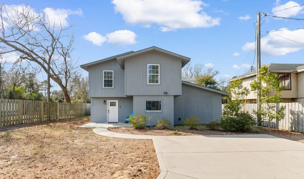 1005 28th Ave. S, North Myrtle Beach, SC 29582 - Image #1