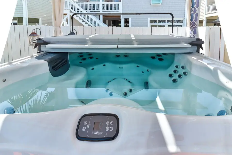 317 23rd Ave. N, North Myrtle Beach, SC 29582 - #2