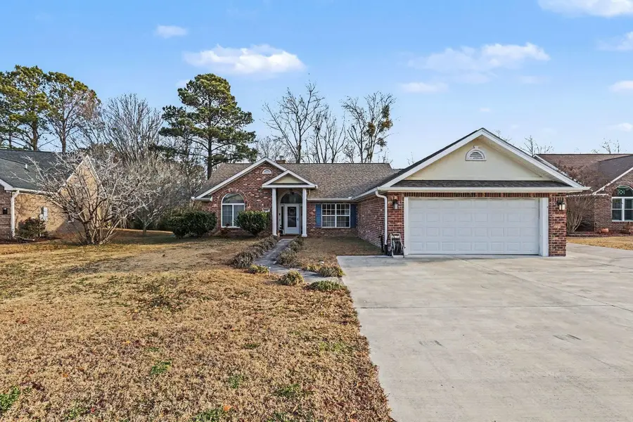 4602 Mandi Ave., Little River, SC 29566 - #3