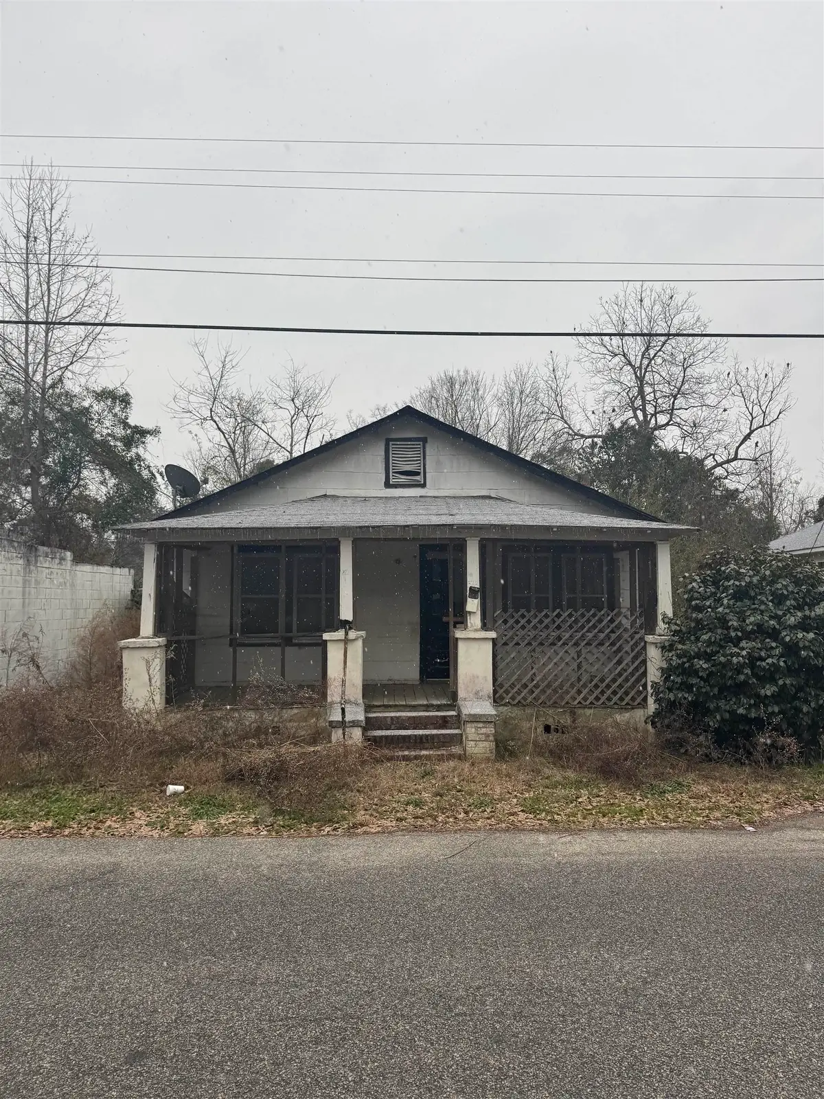 316 Barnes St, Mullins, SC 29574 - #1