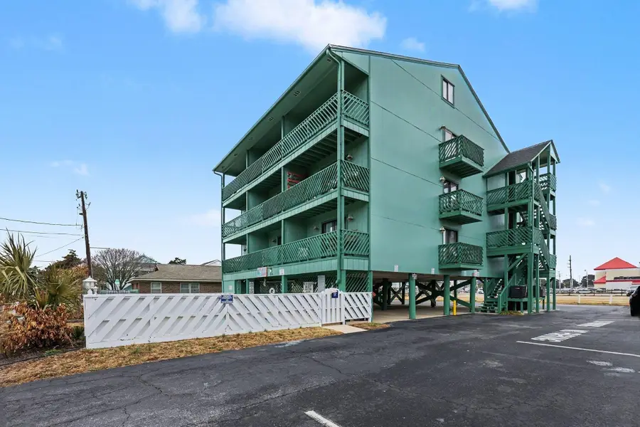 216 22nd Ave. N #C1, North Myrtle Beach, SC 29582 - Image #2
