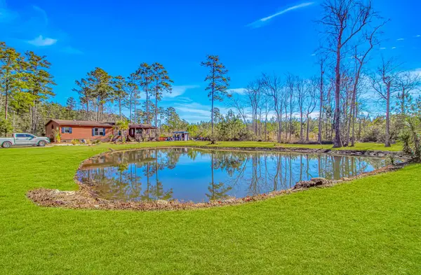 81 Silver Pond Ln, Hemingway, SC 29554