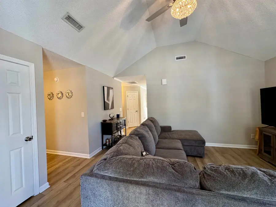 10 Sherwood St., Kingstree, SC 29556 - Image #3