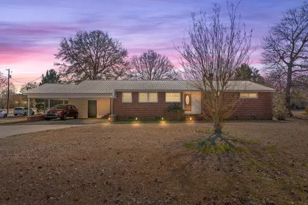 3813 W Marion St., Mullins, SC 29574