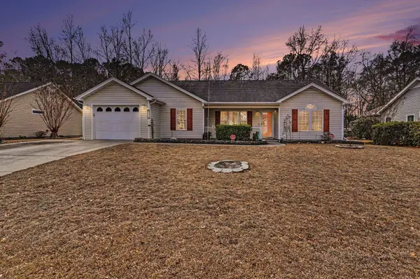 973 Castlewood Dr., Conway, SC 29526